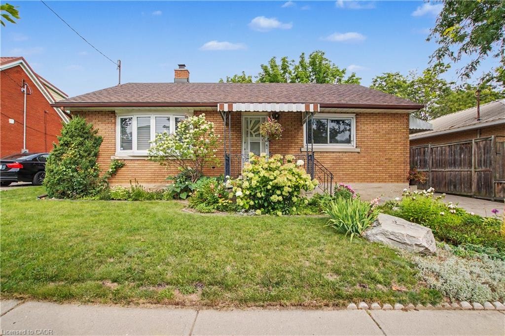 240 Guelph Street, Kitchener, ON, N2H 5X1