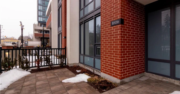 102-15 Wellington Street S, Kitchener, ON, N2G 0E4