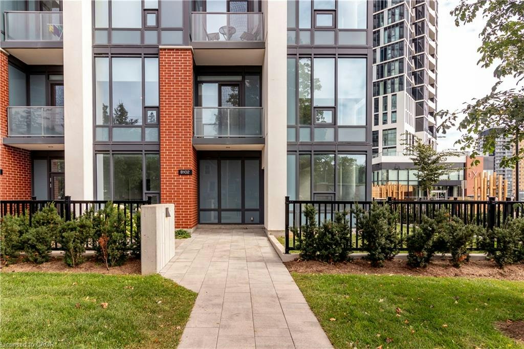 102-15 Wellington Street S, Kitchener, ON, N2G 0E4 - 4