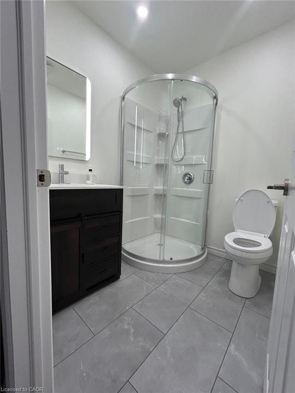 31 Sofitel Drive, Kitchener, ON, N2R 0J3 - 3