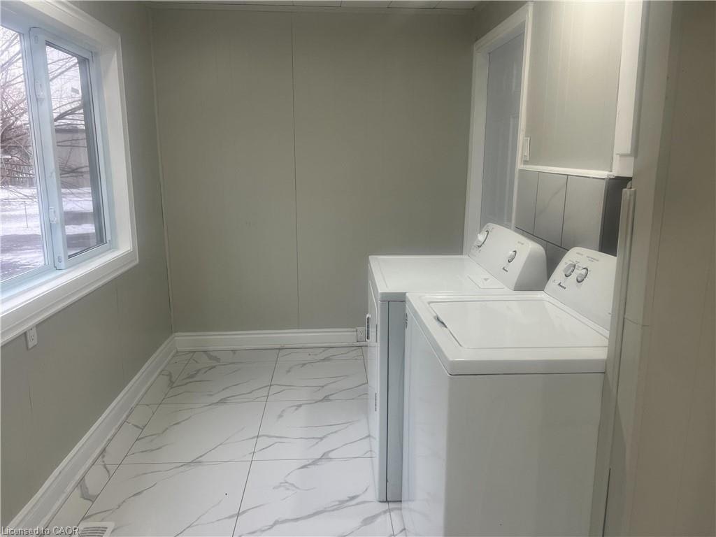 1434 King Street E, Cambridge, ON, N3H 3R4 - 9