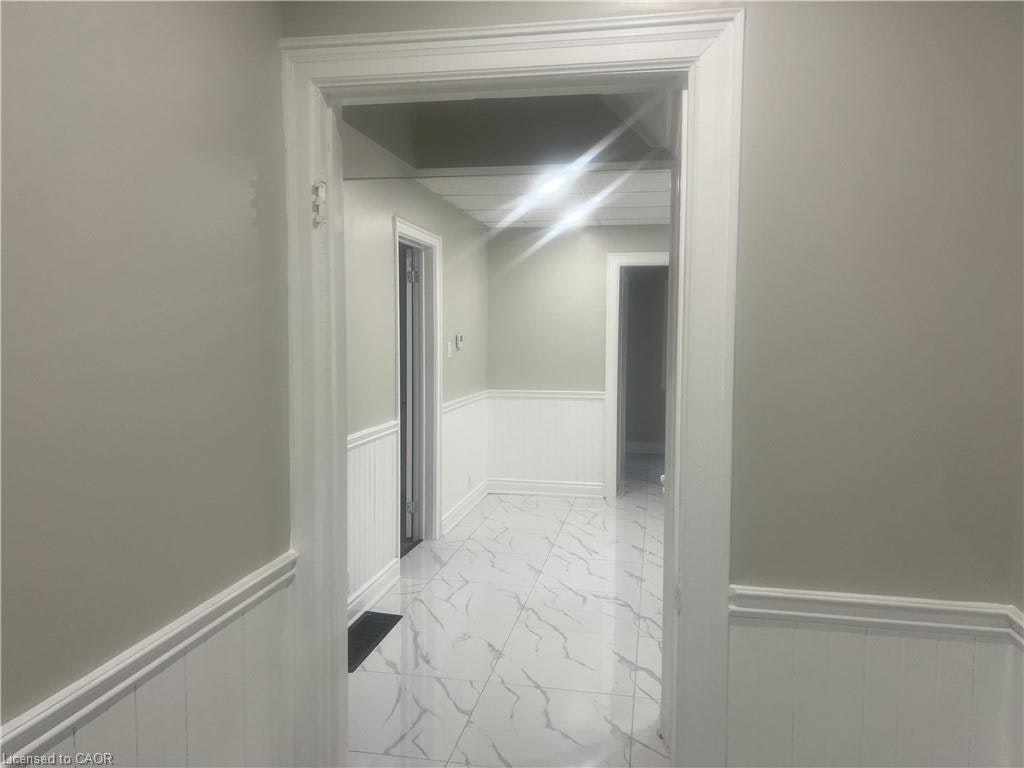 1434 King Street E, Cambridge, ON, N3H 3R4 - 3