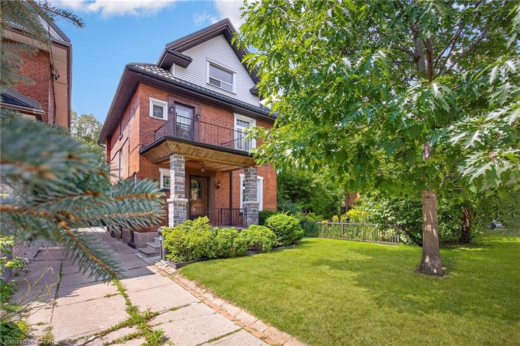 162 Mavety Street, Toronto, ON, M6P 2L9