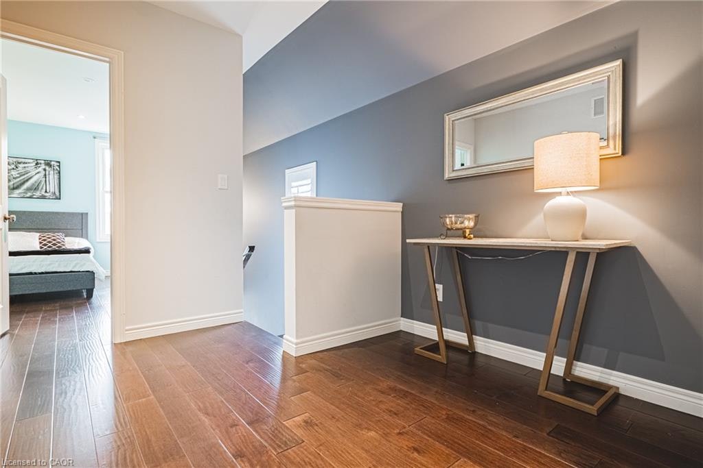 25 Orchard Hill, Hamilton, ON, L8P 2V6 - 27
