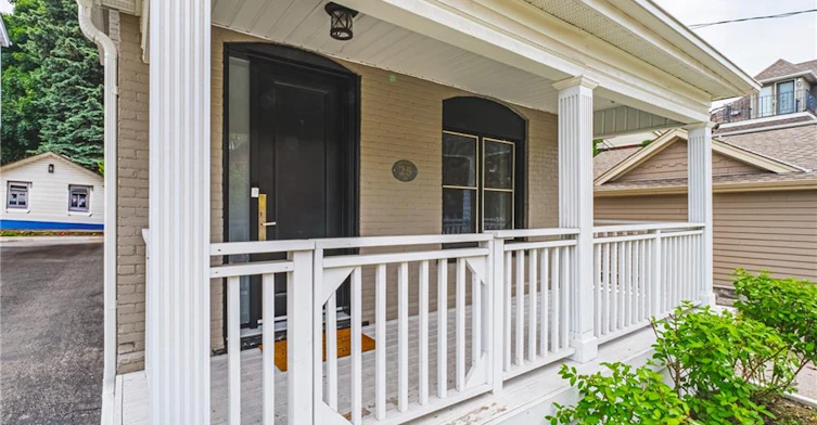 25 Orchard Hill, Hamilton, ON, L8P 2V6 - 4