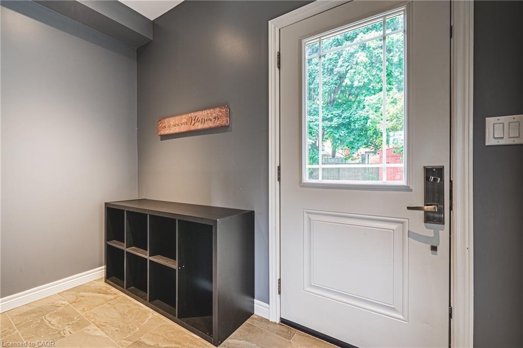 25 Orchard Hill, Hamilton, ON, L8P 2V6 - 23