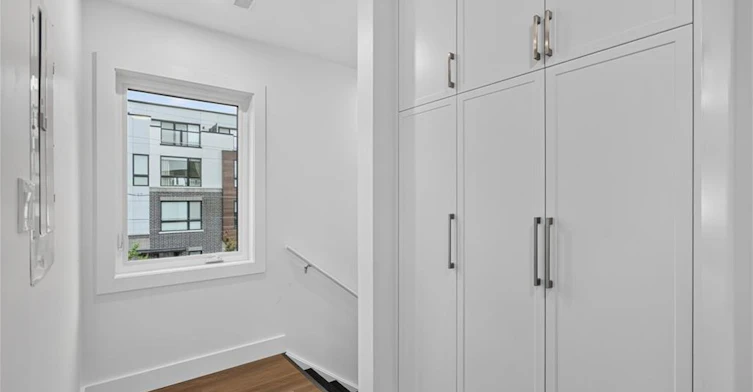 5-332 King Street W, Hamilton, ON, L9H 1W6 - 4