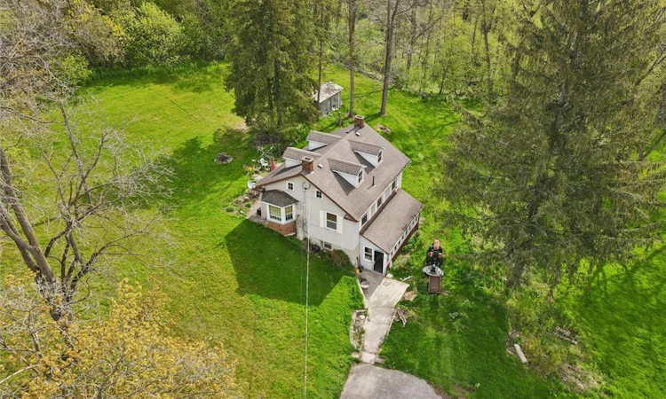 36 Elgin Street E