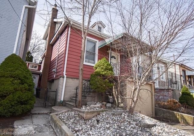 27 Mill Street, Hamilton, ON, L8R 2E2