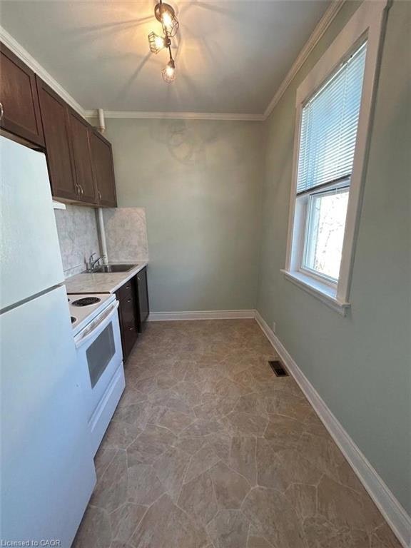4-35 Grant Avenue, Hamilton, ON, L8N 2X4 - 3