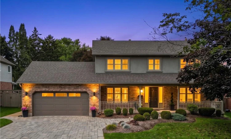 86 Hedge Lawn Drive