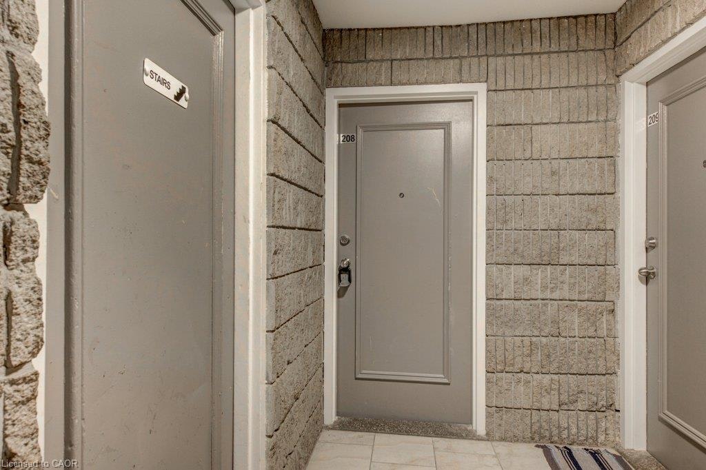 208-380 Admiral Drive, London, ON, N5V 3C2 - 5