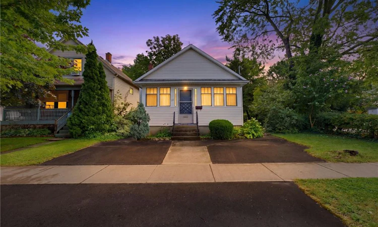 22 Mildred Avenue
