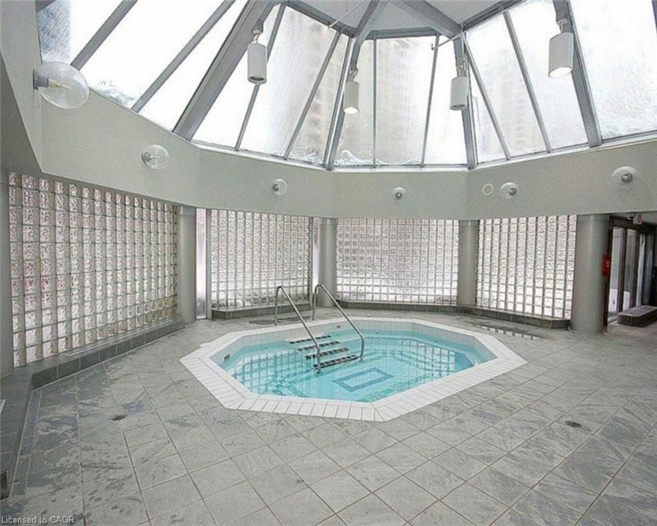 802-325 Webb Drive, Mississauga, ON, L5B 3Z9 - 19
