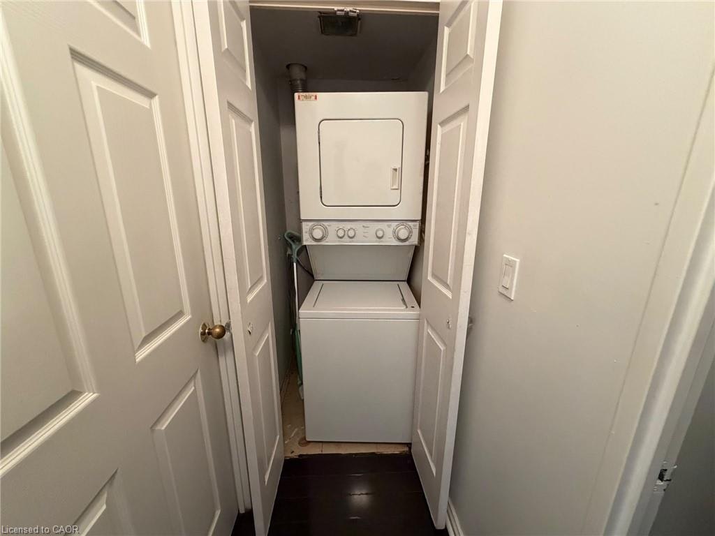 802-325 Webb Drive, Mississauga, ON, L5B 3Z9 - 14