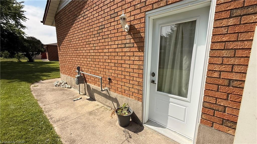 Lower-3 Burnt Ember Court, Kitchener, ON, N2A 3S1 - 2