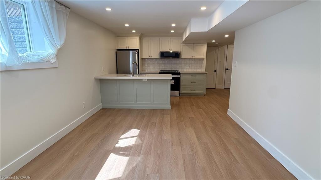 Lower-3 Burnt Ember Court, Kitchener, ON, N2A 3S1 - 8