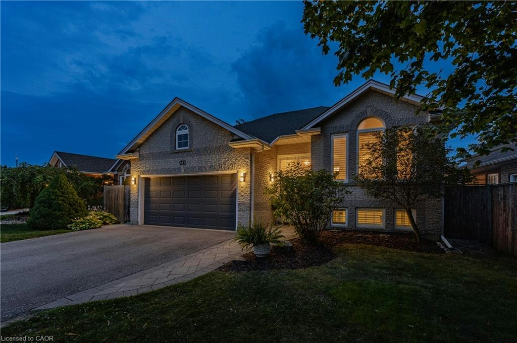 457 Eastbridge Boulevard, Waterloo, ON, N2K 3Y4