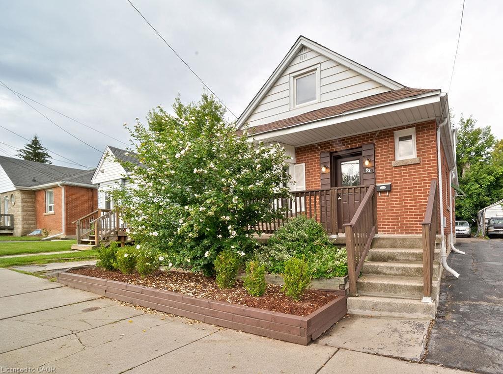 82 Whitney Avenue, Hamilton, ON, L8S 2G5