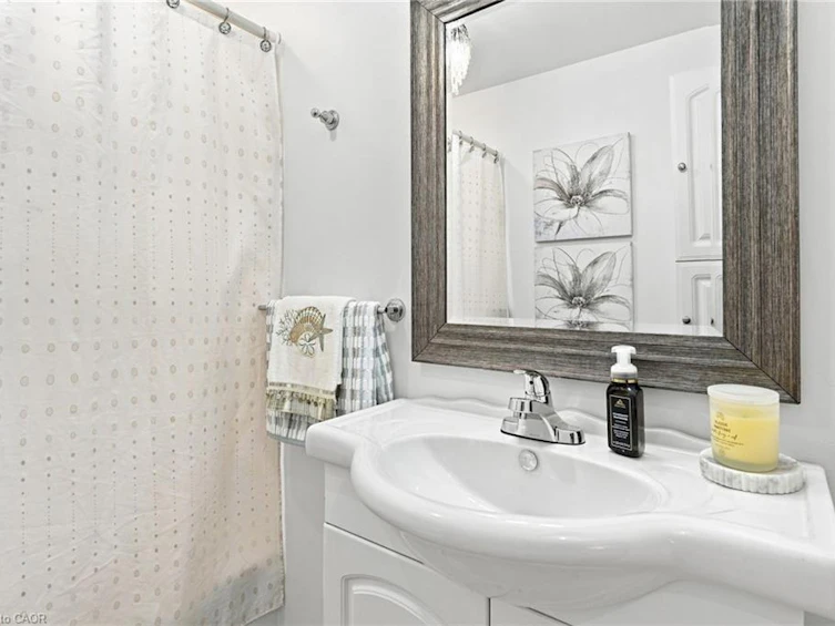 328 Woodward Avenue, Hamilton, ON, L8H 6N5 - 17