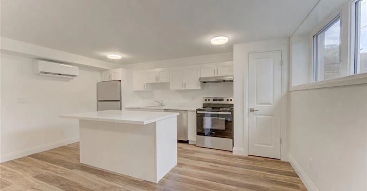 C-93 Kinzie Avenue, Kitchener, ON, N2A 1S5