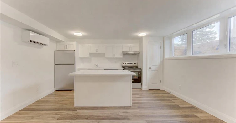 C-93 Kinzie Avenue, Kitchener, ON, N2A 1S5 - 2