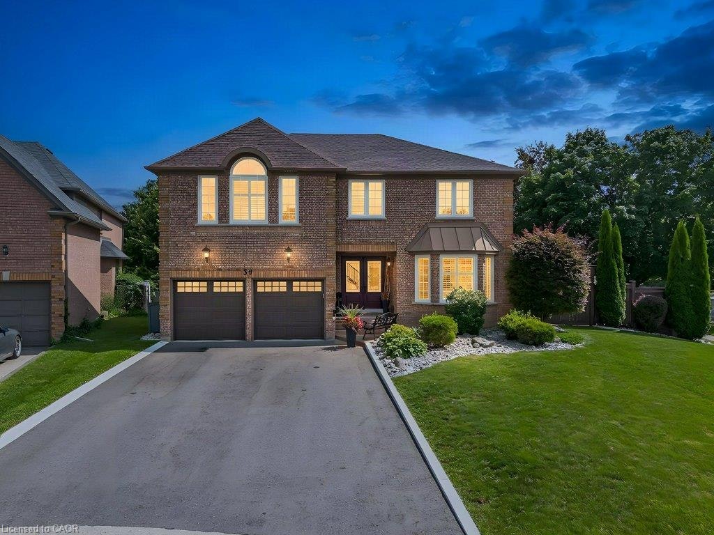 39 Falcon Court, Cambridge, ON, N1T 1P2