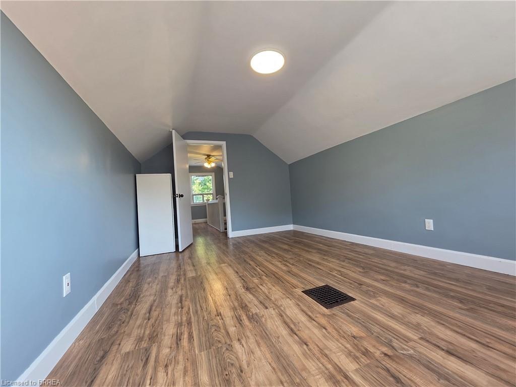 32 Forest Road, Brantford, ON, N3S 6W2 - 36