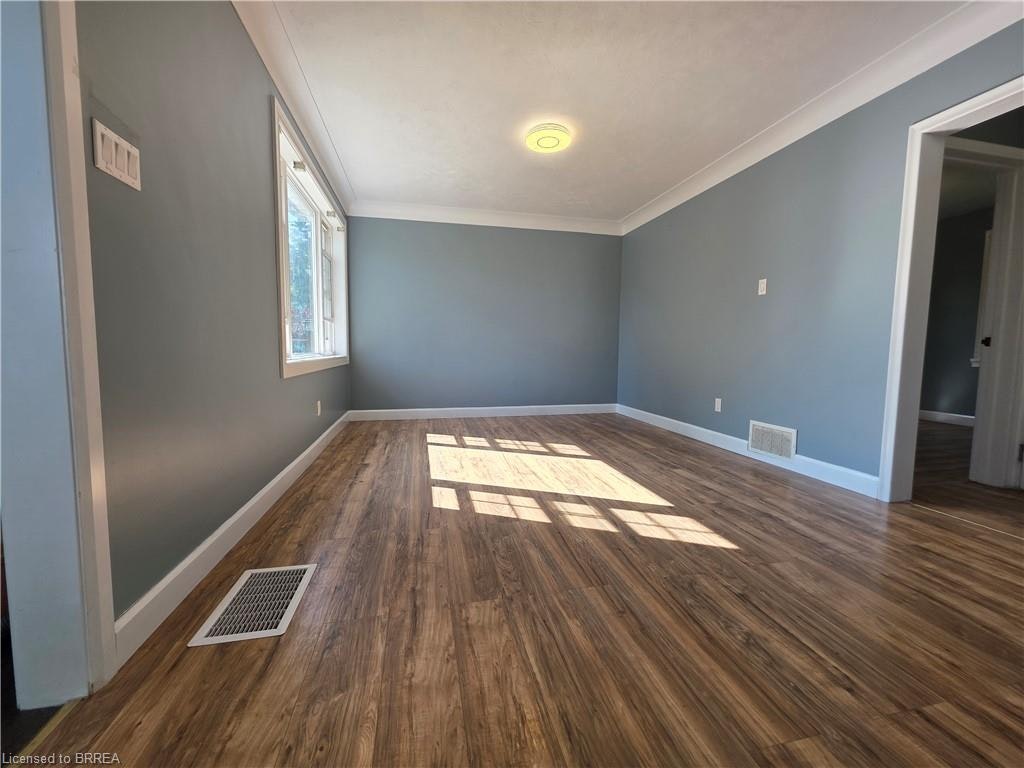 32 Forest Road, Brantford, ON, N3S 6W2 - 5