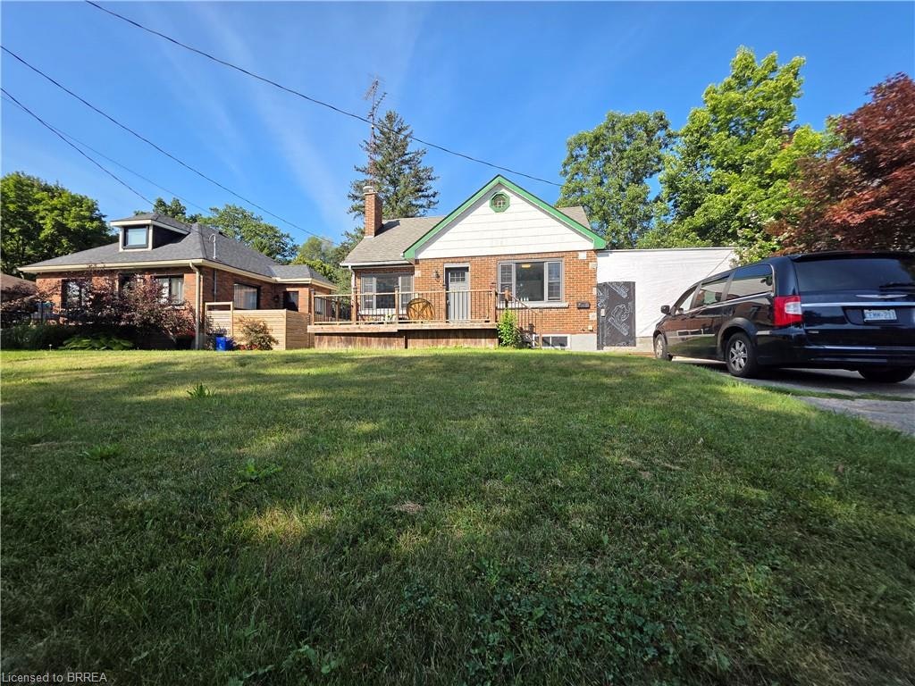 32 Forest Road, Brantford, ON, N3S 6W2 - 2