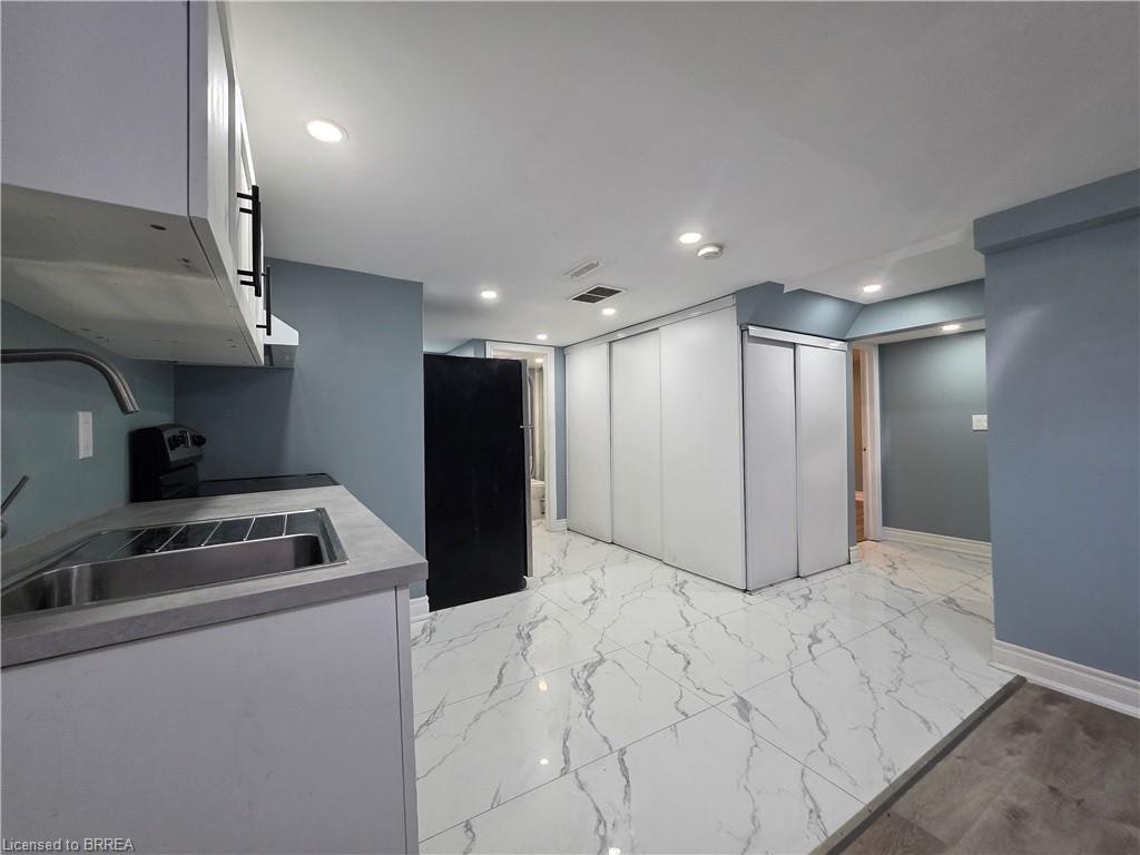 32 Forest Road, Brantford, ON, N3S 6W2 - 24