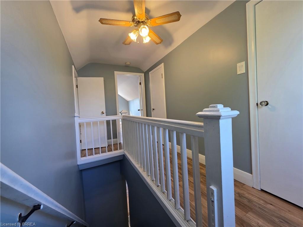 32 Forest Road, Brantford, ON, N3S 6W2 - 32