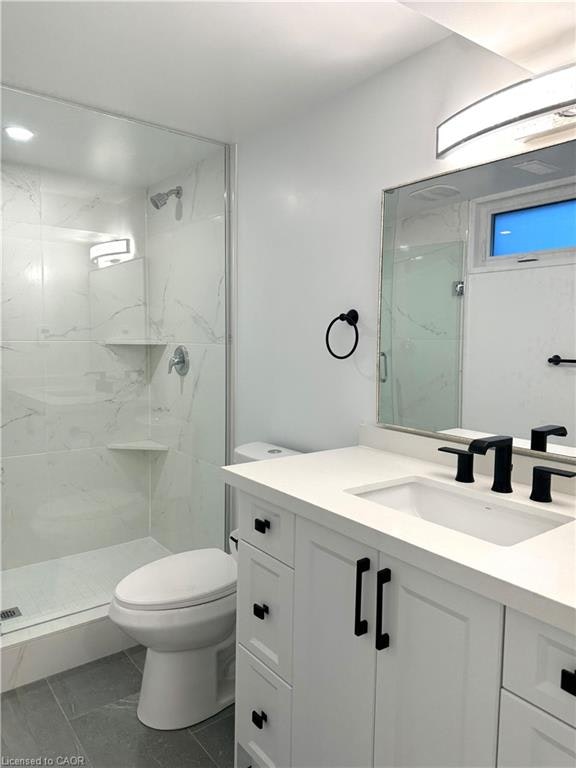 2-26 Greyfriar Drive, Hamilton, ON, L9C 4S2 - 10