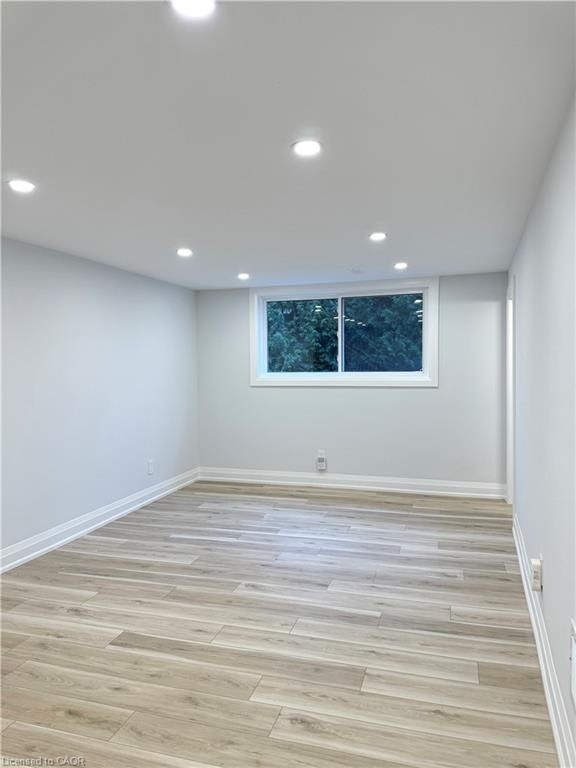 2-26 Greyfriar Drive, Hamilton, ON, L9C 4S2 - 8