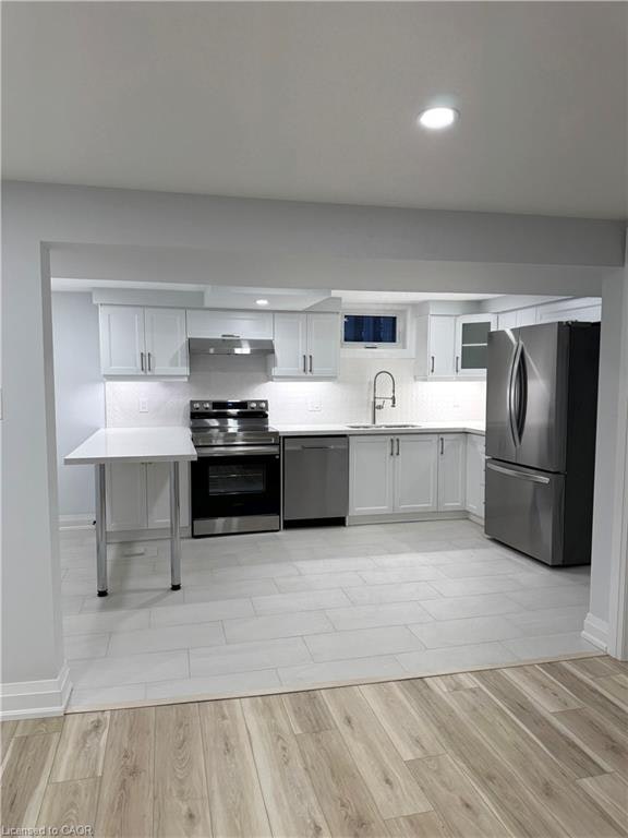 2-26 Greyfriar Drive, Hamilton, ON, L9C 4S2 - 13