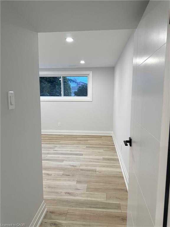 2-26 Greyfriar Drive, Hamilton, ON, L9C 4S2 - 25