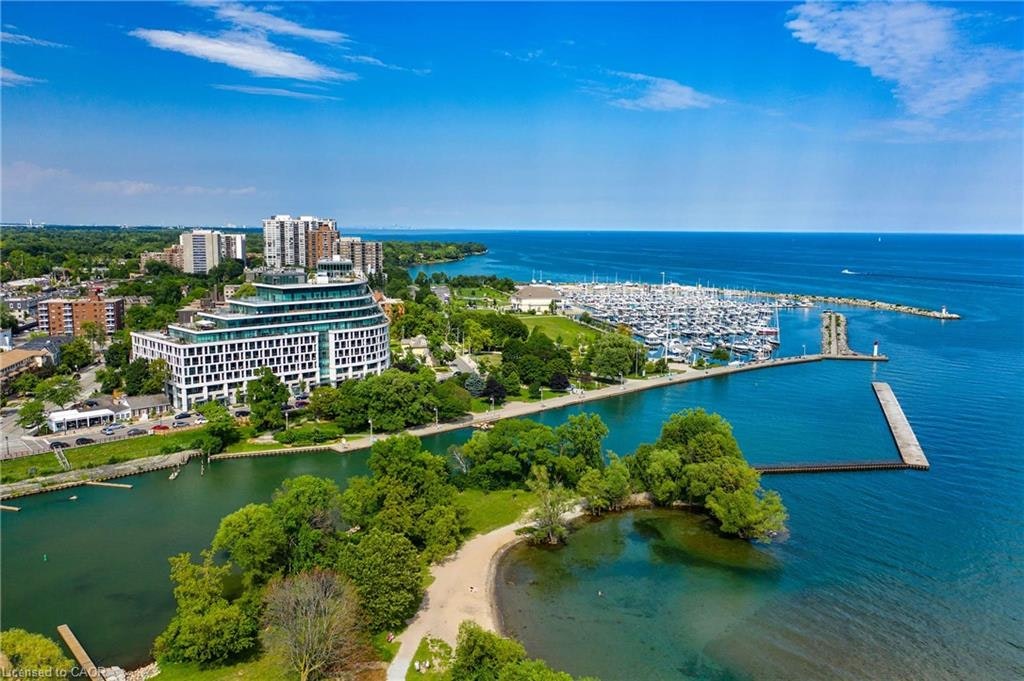 206-11 Bronte Road, Oakville, ON, L6L 0E1