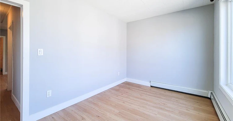 A-304 Barton Street E, Hamilton, ON, L8L 2X5 - 14