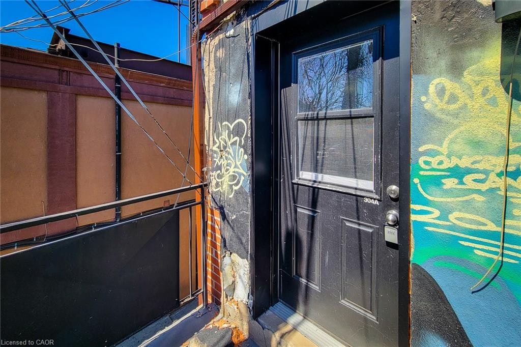 A-304 Barton Street E, Hamilton, ON, L8L 2X5 - 5