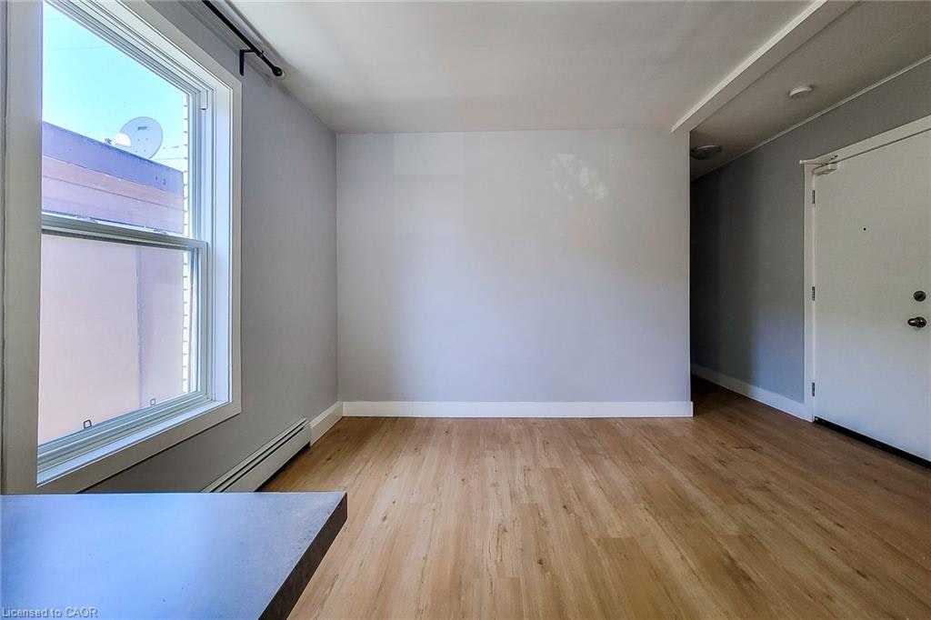 A-304 Barton Street E, Hamilton, ON, L8L 2X5 - 11