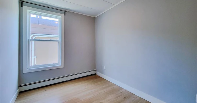 A-304 Barton Street E, Hamilton, ON, L8L 2X5 - 17