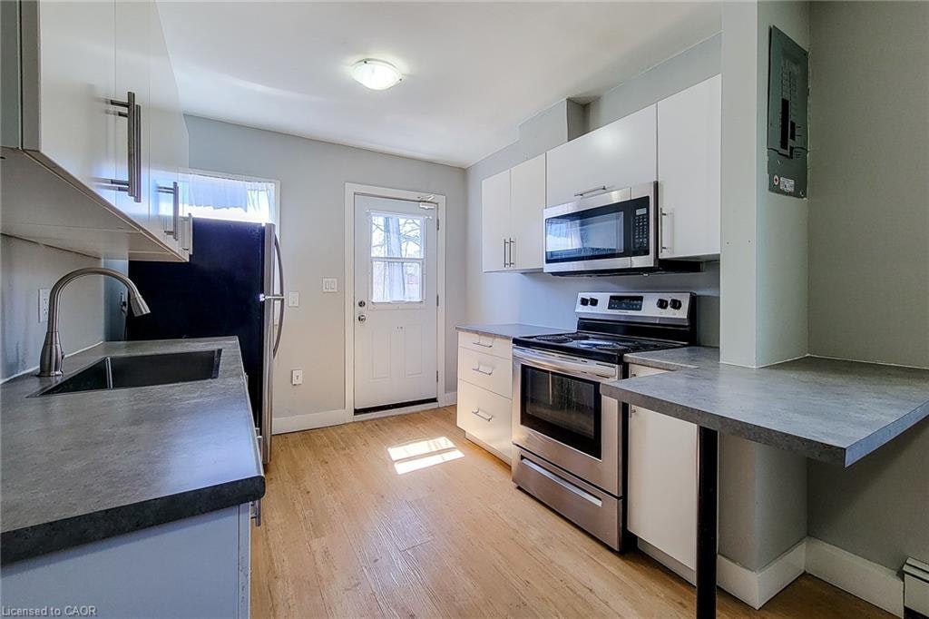 A-304 Barton Street E, Hamilton, ON, L8L 2X5