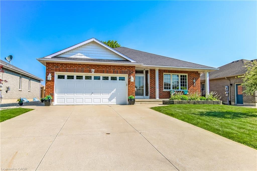 6 Cats Paw Drive, Norfolk County, ON, N0A 1N9