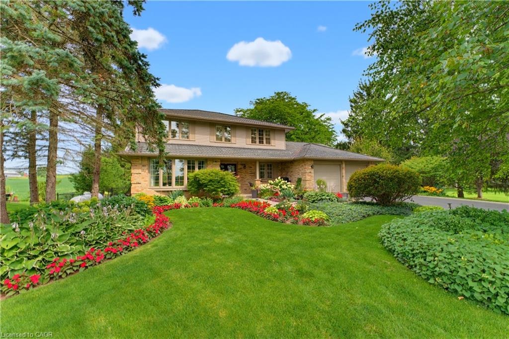 901 Safari Road, Hamilton, ON, L8B 1S4