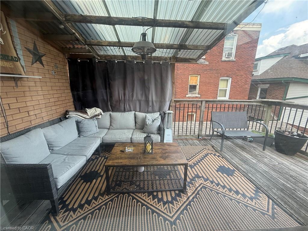 2-947 Main Street E, Hamilton, ON, L8M 1M9