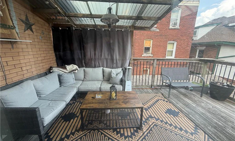 2-947 Main Street E
