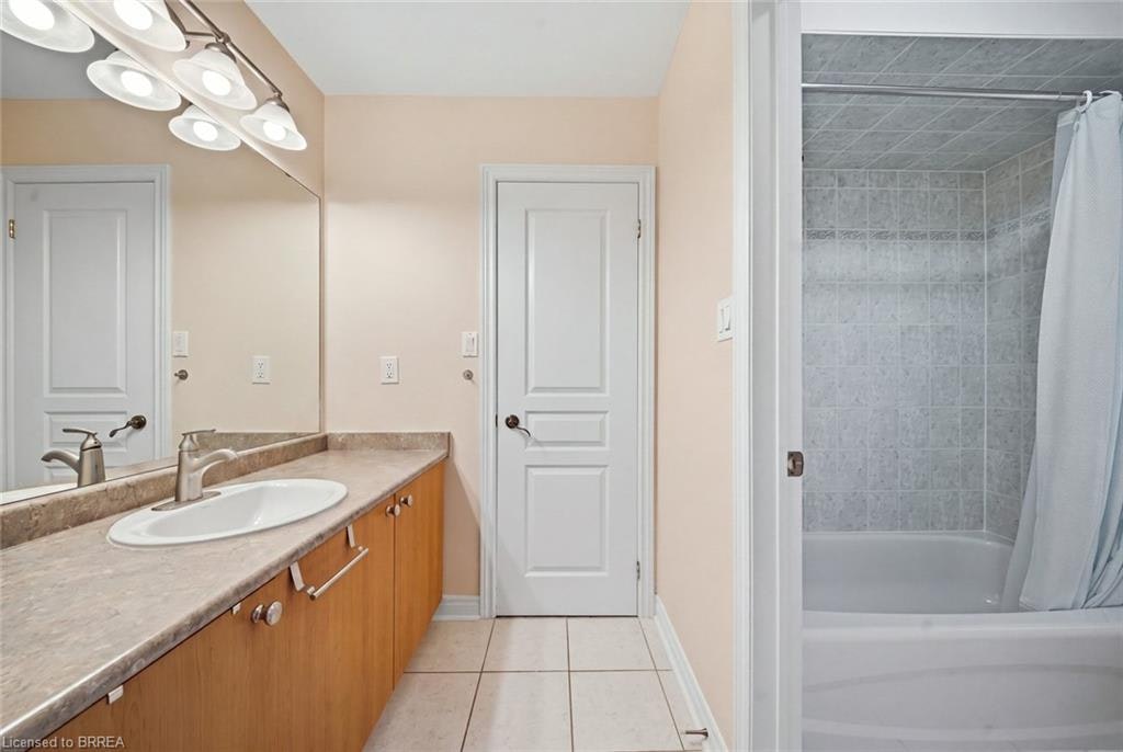 33 Hunter Way, Brantford, ON, N3T 6S3 - 12