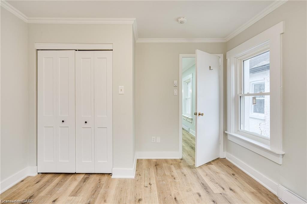 Upper #2-33 Albion Street, Brantford, ON, N3T 3L9 - 5