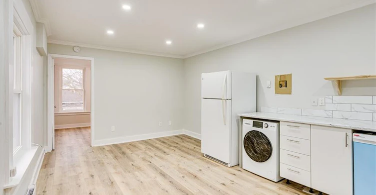 Upper #2-33 Albion Street, Brantford, ON, N3T 3L9 - 4