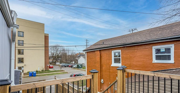 Upper #2-33 Albion Street, Brantford, ON, N3T 3L9 - 12